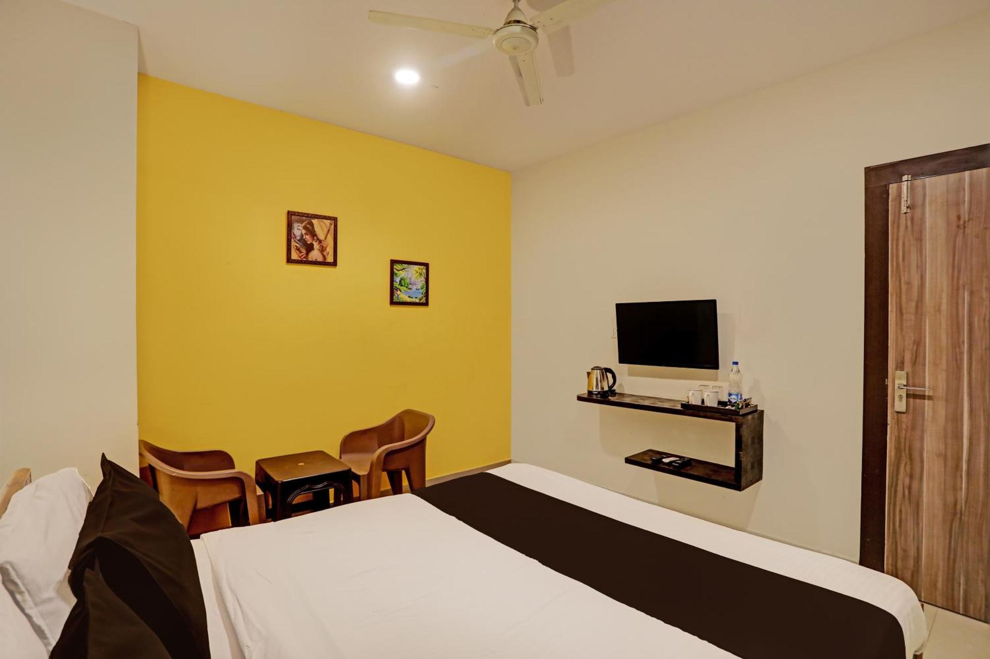 Hotel Airport Land New Delhi