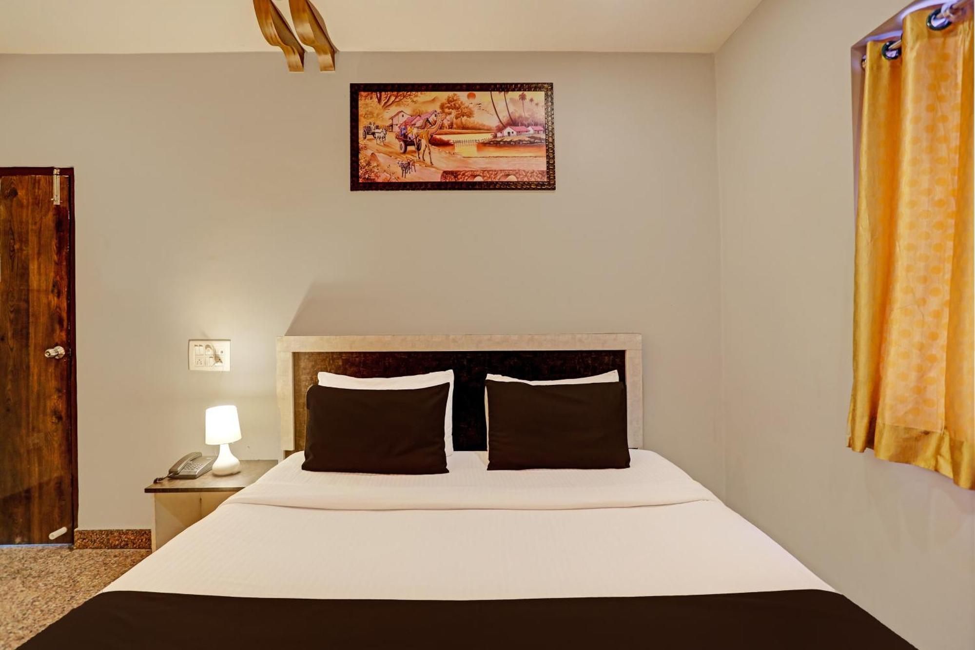 Hotel Airport Land 2*